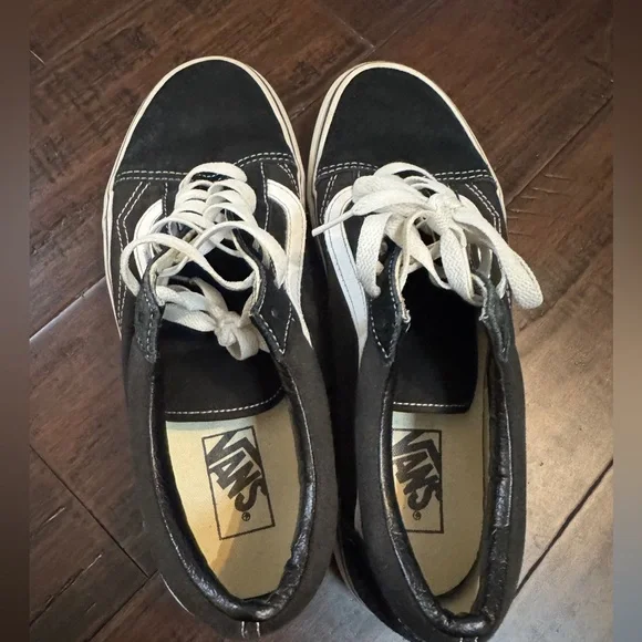 Vans black and white old skool classic skate shoes sneakers size 10 - Picture 8 of 10